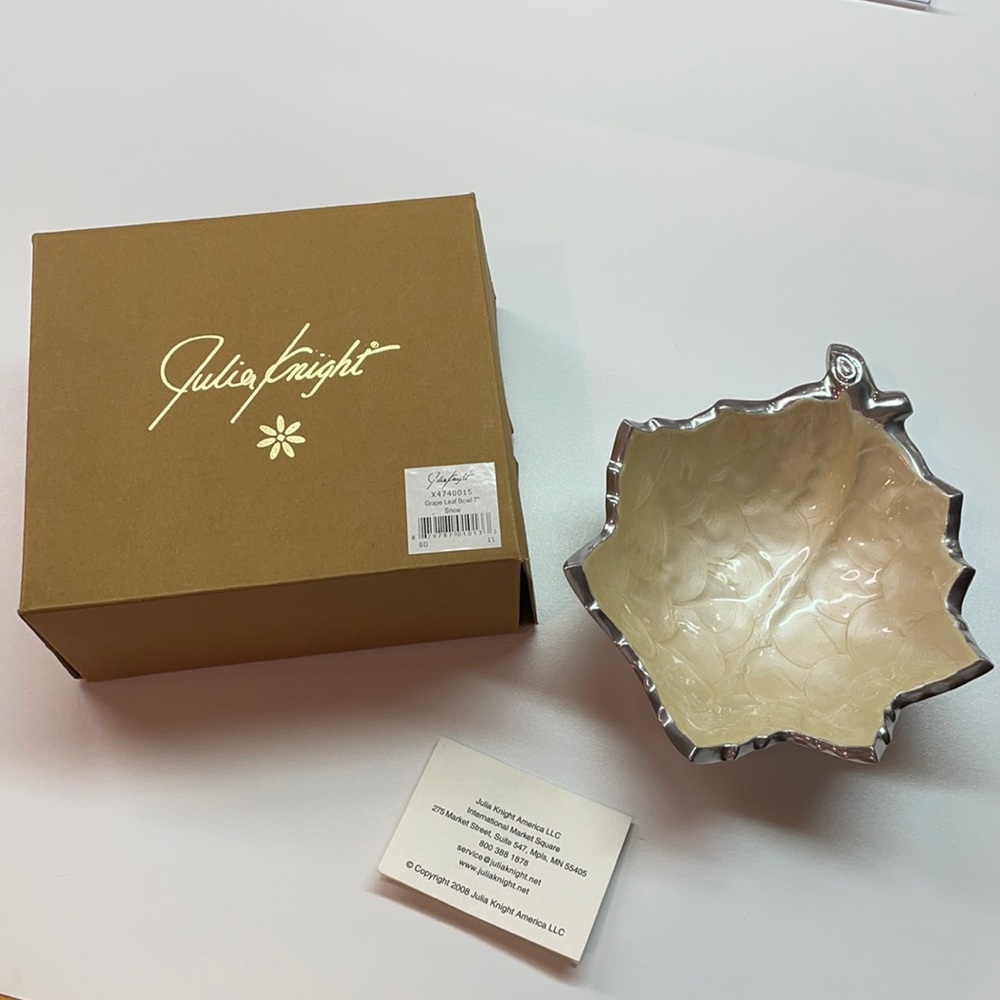Julia knight grape leaf bowl